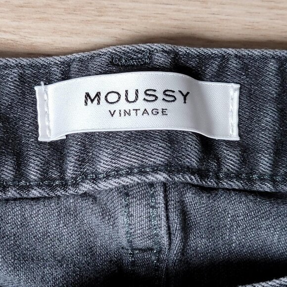 Moussy Vintage Jeans Womens 29 Gray Skinny Distressed Frayed Hem Made in Japan - Picture 10 of 16